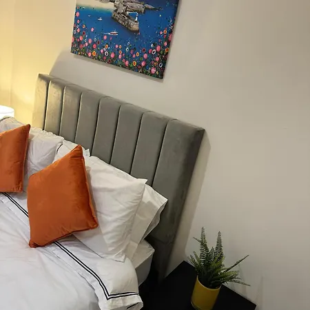 Cosy Luxurious Room In The Heart Of London Exterior photo