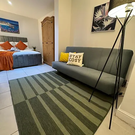 Cosy Luxurious Room In The Heart Of London Exterior photo
