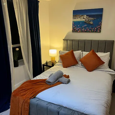 Cosy Luxurious Room In The Heart Of London Exterior photo