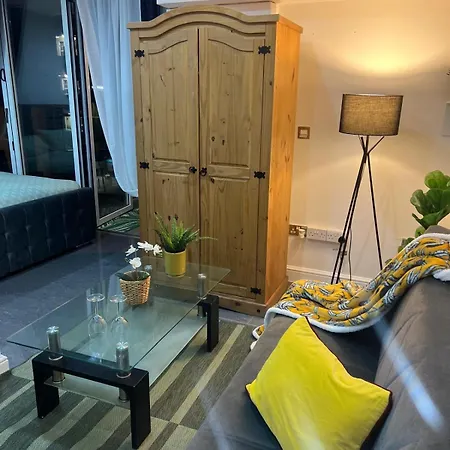 Cosy Luxurious Room In The Heart Of London Exterior photo