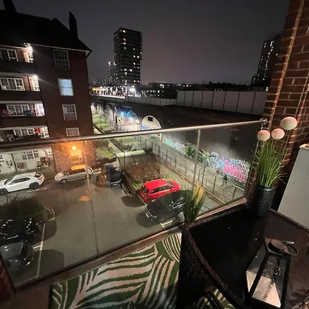 Cosy Luxurious Room In The Heart Of London Exterior photo