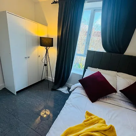 Cosy Luxurious Room In The Heart Of London Exterior photo